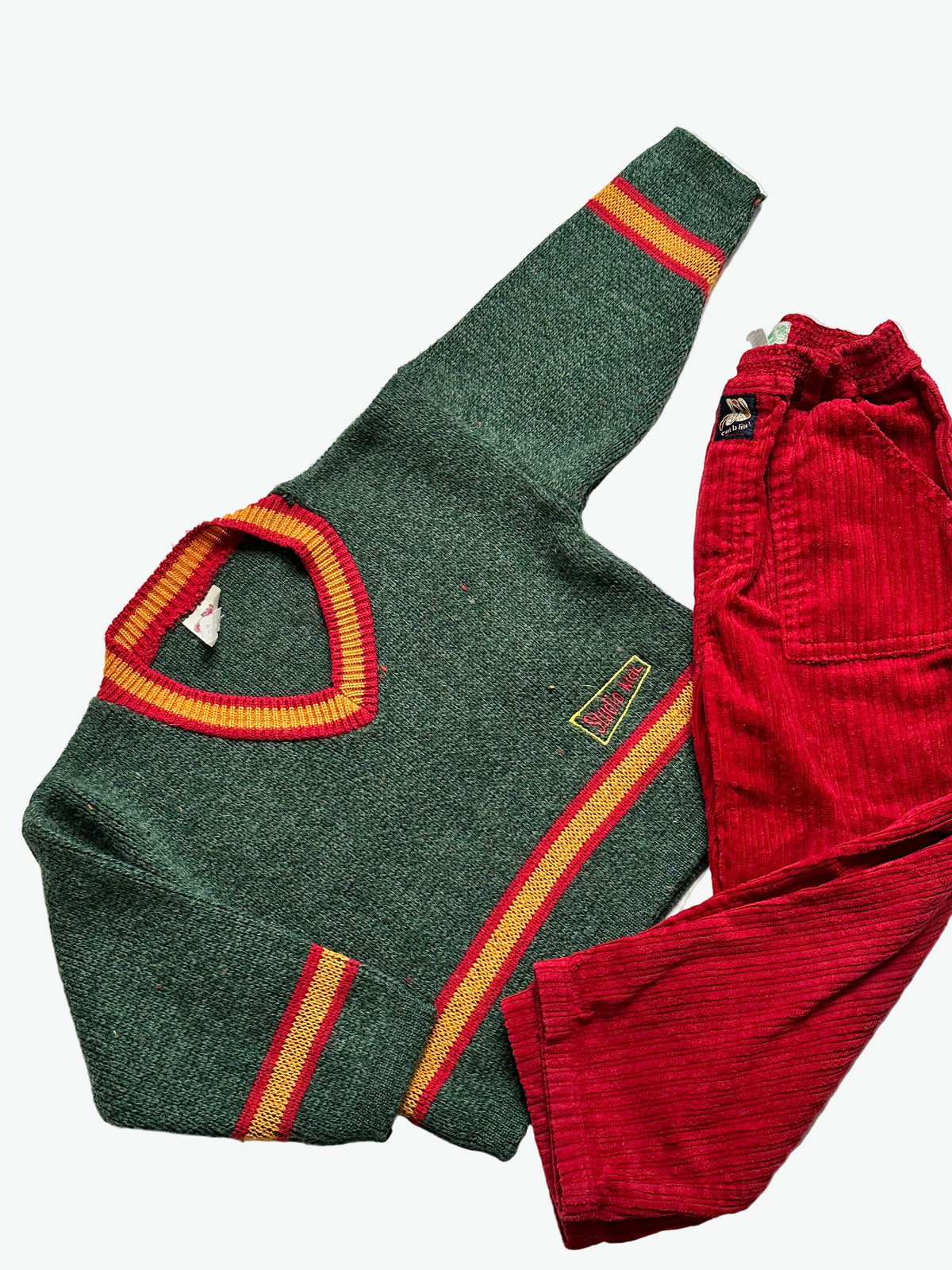 Preppy Green Knit with Red Trimmings | Age 3 yrs