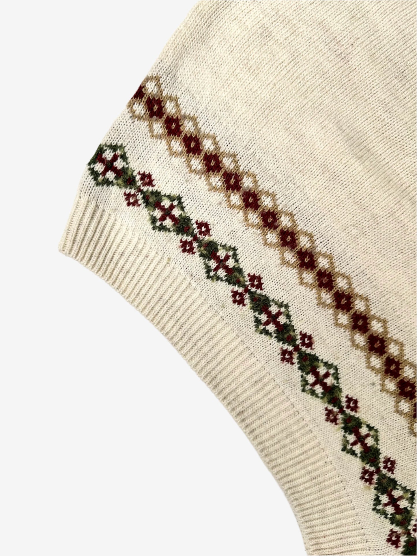 Kids Vintage cream colour lightweight knIt jumper with horse rider patch and embroidery on the chest and beautiful border patterns. Age 6 years.