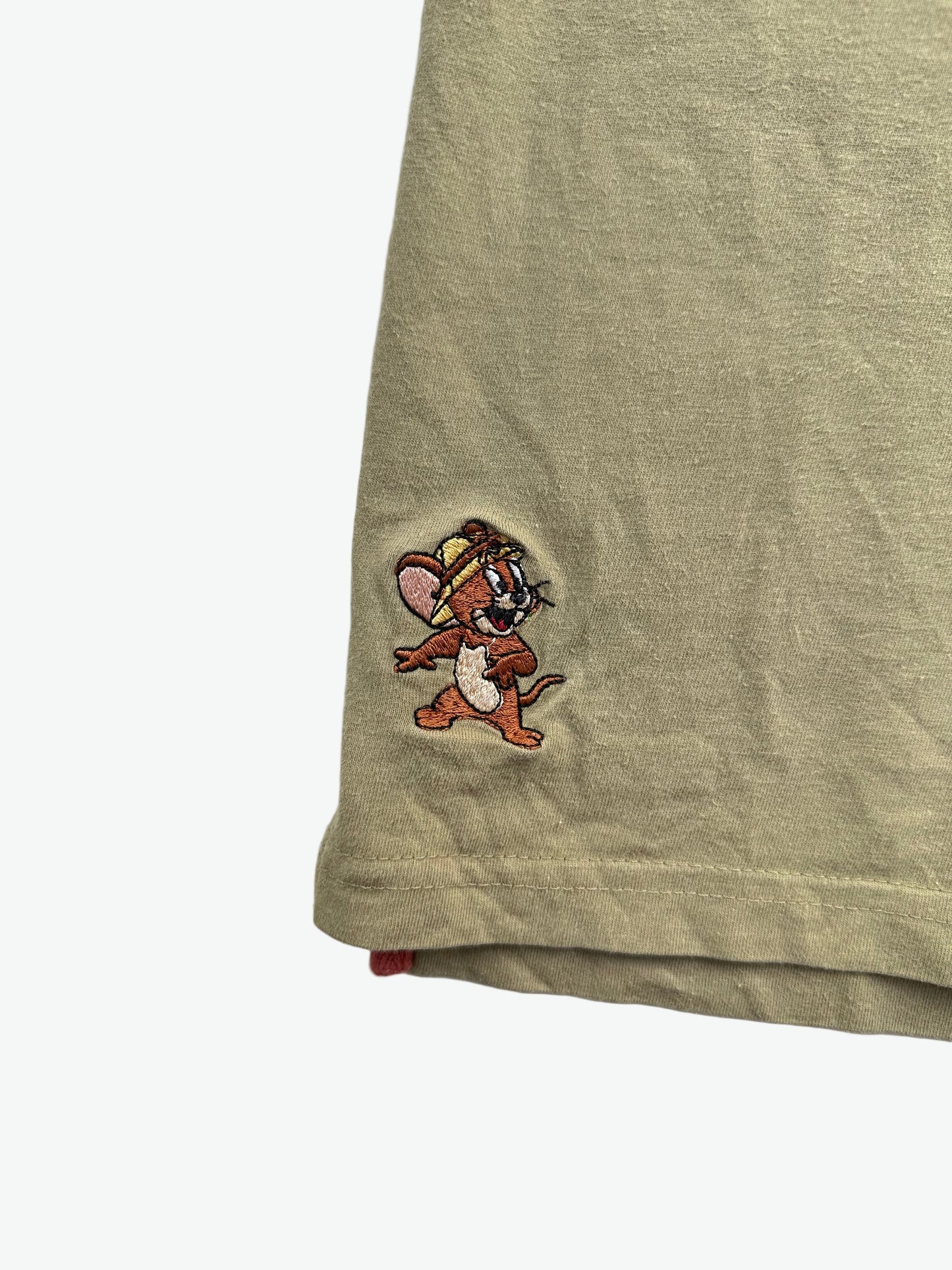 kids vintage polo shirt in beige with yellow and red collar trim with characters Tom & Jerry embroidered. Age 10 years.