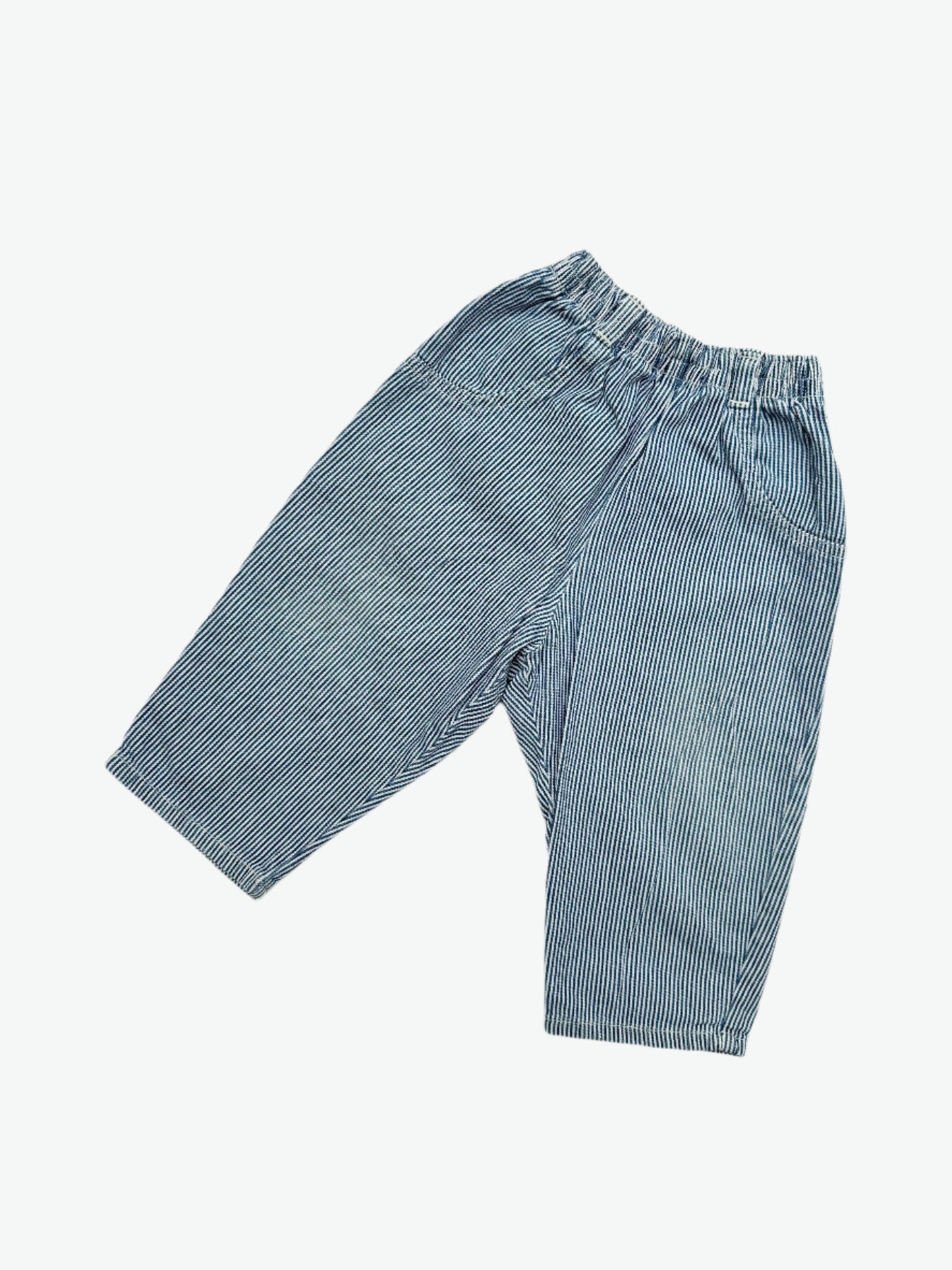 Kids vintage hickory stripe bubble fit jeans, goes with everything, easy elasticated waist. Age 1 yrs.